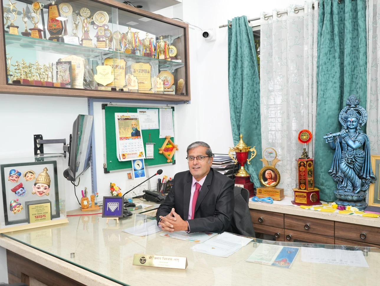श्री. प्रसाद विश्वास लागू
